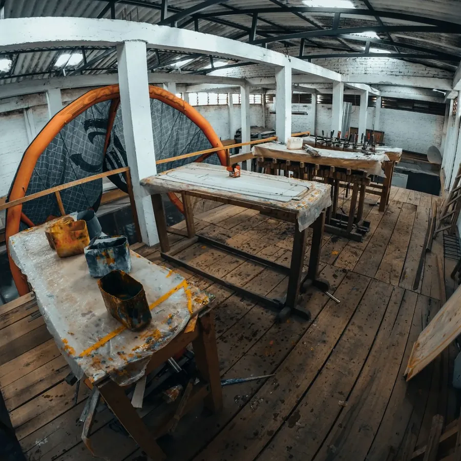 Tủ bếp gỗ sau khi lắp